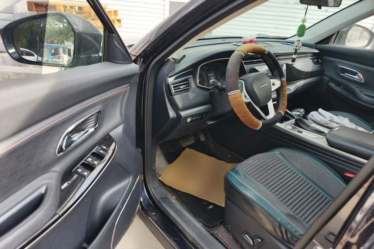 Used CHANGAN OSHAN X7 2020 1.5T Automatic Luxury Model Driver Seat