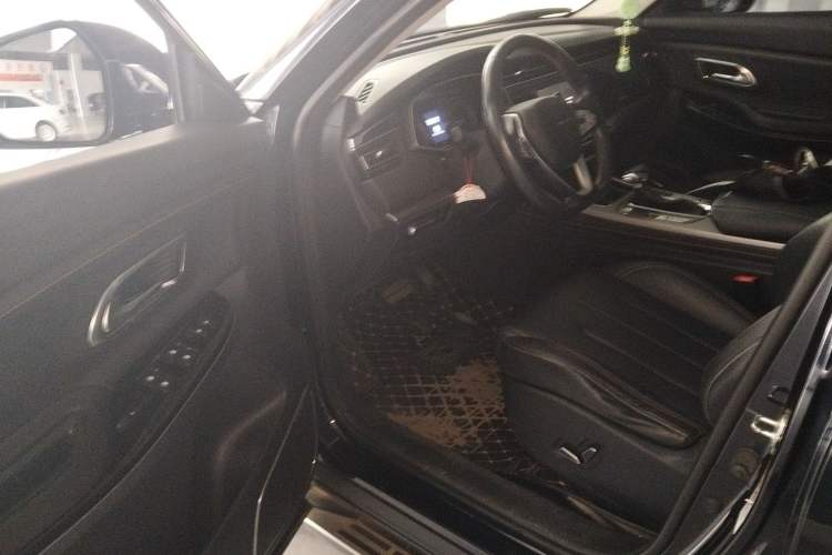 Used CHANGAN OSHAN X7 2020 1.5T Automatic Prestige Edition Driver Seat