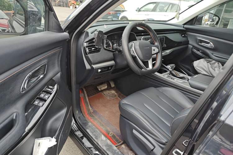 Used CHANGAN OSHAN X7 2020 1.5T Automatic Luxury Version Driver Seat