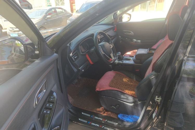 Used CHANGAN OSHAN X7 2020 1.5T Automatic Luxury Model Driver Seat