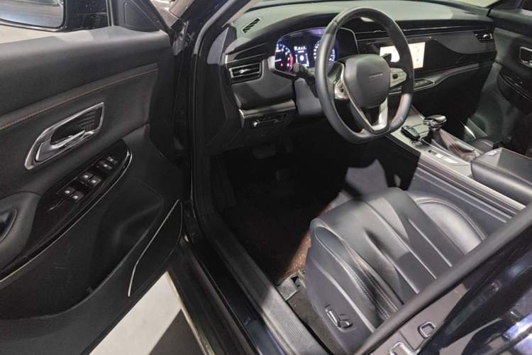 Used CHANGAN OSHAN X7 2020 1.5T Automatic Luxury Model Driver Seat