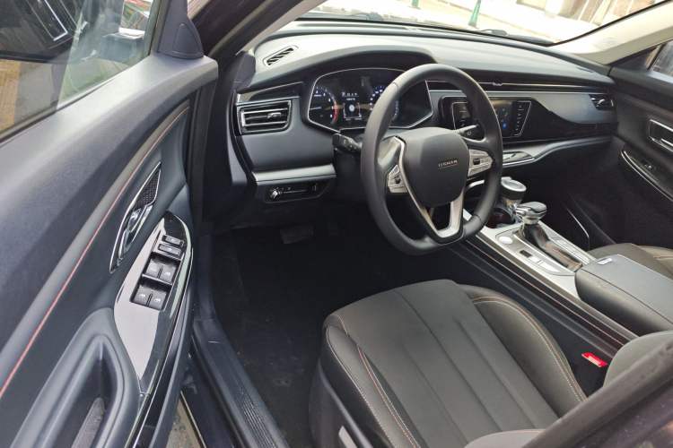 Used CHANGAN OSHAN X7 2020 1.5T Automatic Elite Edition Driver Seat