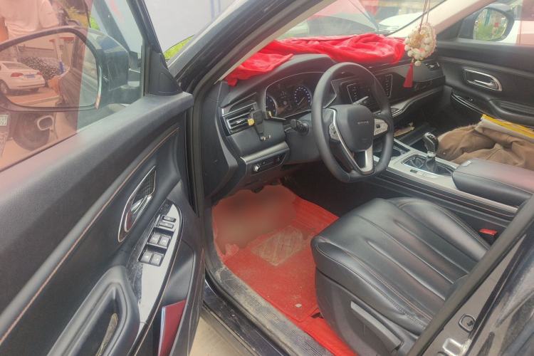 Used CHANGAN OSHAN X7 2020 1.5T Manual Luxury Version Driver Seat
