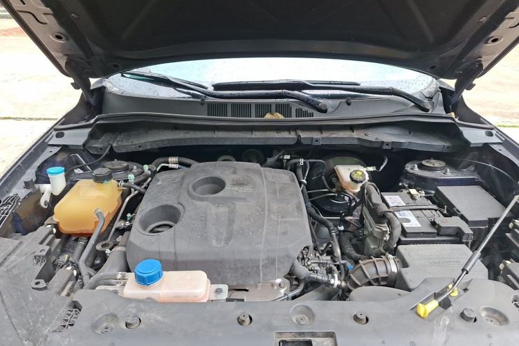 Used CHANGAN OSHAN X7 2020 1.5T Automatic Prestige Edition Engine Bay