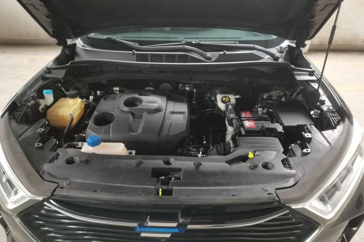 Used CHANGAN OSHAN X7 2020 1.5T Automatic Luxury Model Engine Bay