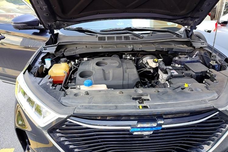 Used CHANGAN OSHAN X7 2020 1.5T Automatic Prestige Edition Engine Bay
