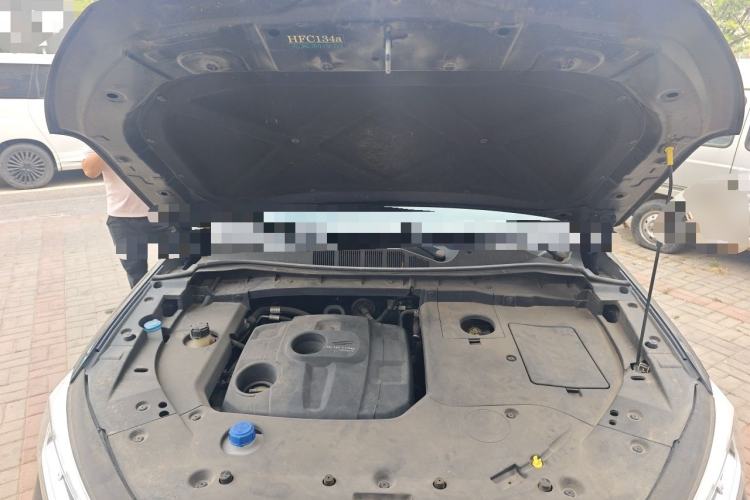 Used CHANGAN OSHAN X7 2020 1.5T Automatic Pilot Edition Engine Bay