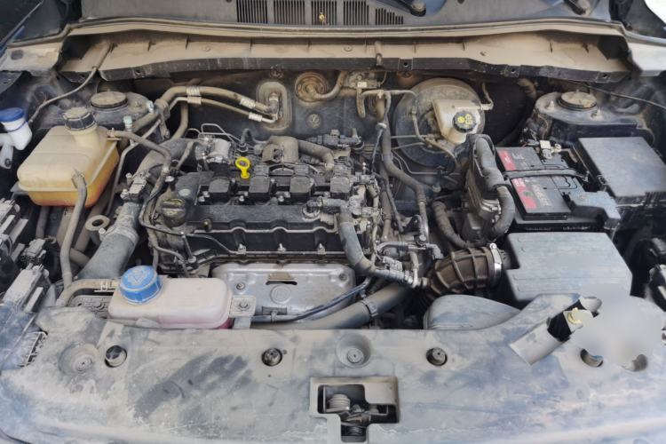 Used CHANGAN OSHAN X7 2020 1.5T Automatic Elite Edition Engine Bay