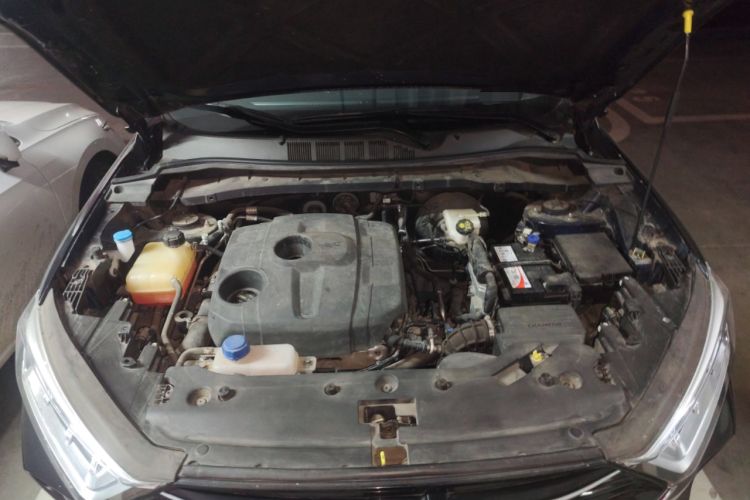 Used CHANGAN OSHAN X7 2020 1.5T Automatic Prestige Edition Engine Bay