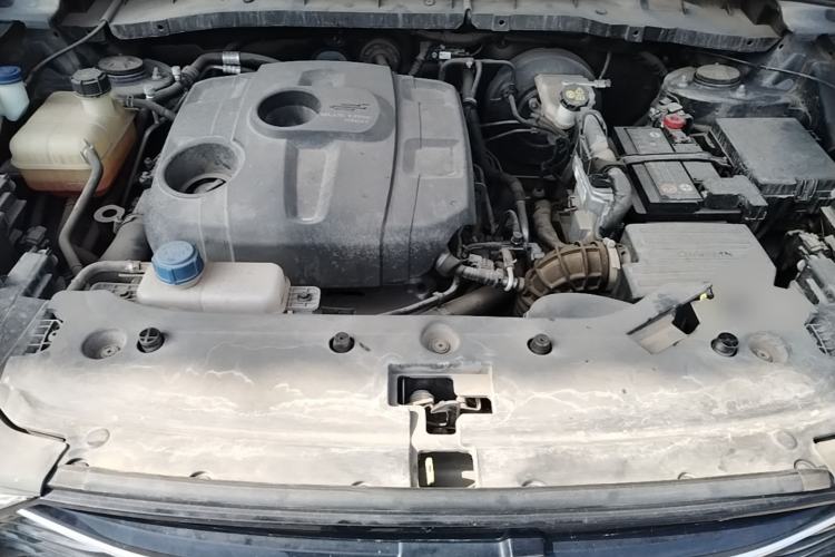 Used CHANGAN OSHAN X7 2020 1.5T Automatic Luxury Model Engine Bay