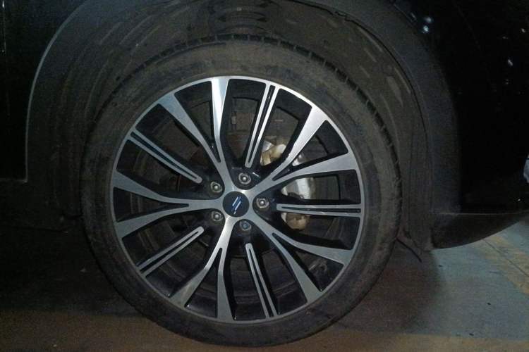 Used CHANGAN OSHAN X7 2020 1.5T Automatic Pilot Edition Exterior 1