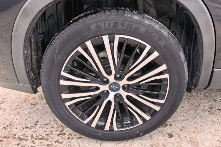 Used CHANGAN OSHAN X7 2020 1.5T Automatic Luxury Model Exterior 2