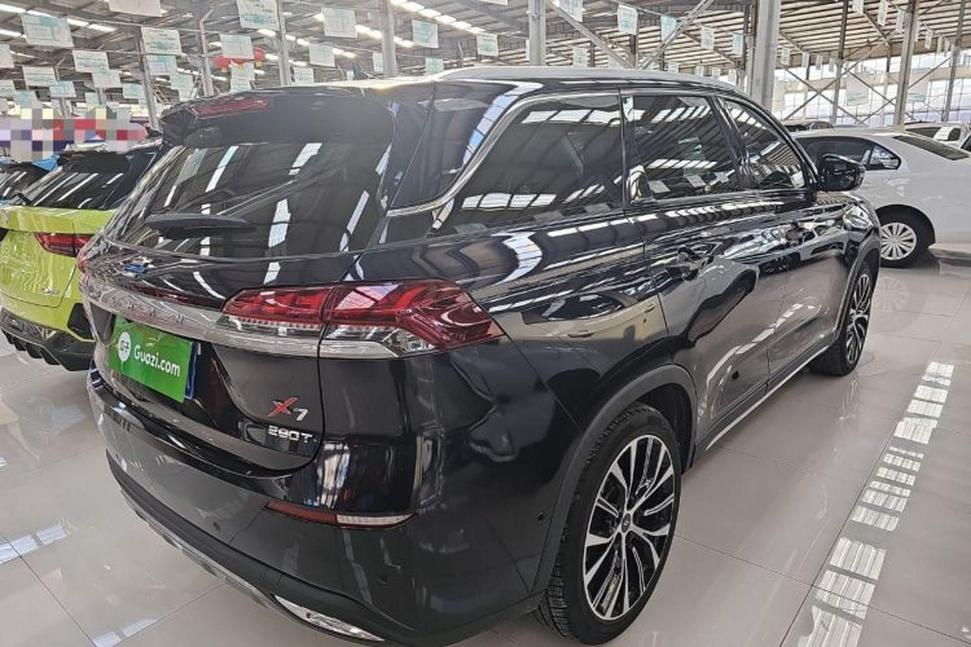Used CHANGAN OSHAN X7 2020 1.5T Automatic Parking with Facial Recognition – Spacey & Carefree Edition Exterior 3