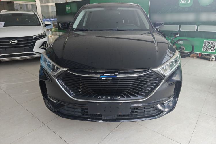 Used CHANGAN OSHAN X7 2020 1.5T Manual Luxury Version Exterior 4