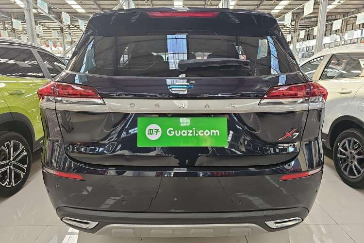 Used CHANGAN OSHAN X7 2020 1.5T Automatic Parking with Facial Recognition – Spacey & Carefree Edition Exterior 4