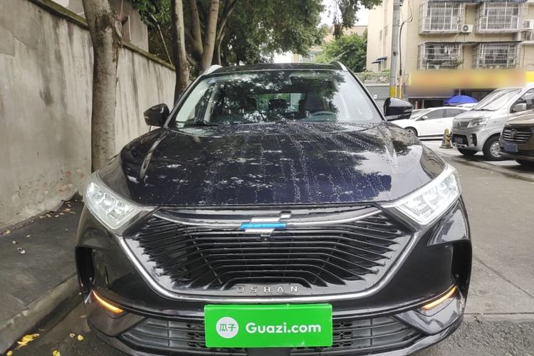 Used CHANGAN OSHAN X7 2020 1.5T Automatic Luxury Model Front