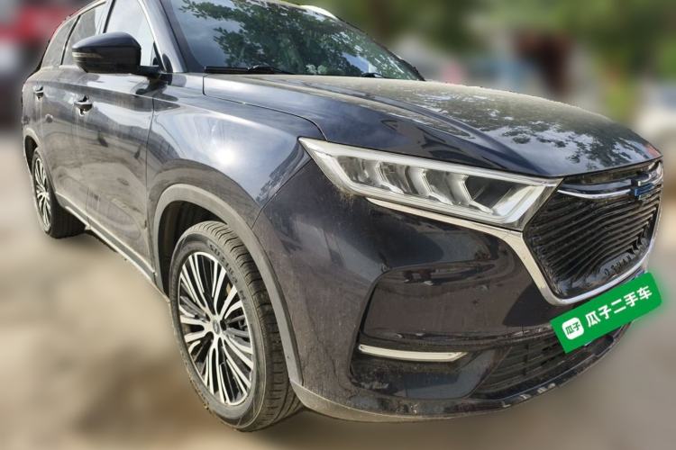 Used CHANGAN OSHAN X7 2020 1.5T Automatic Luxury Model Front Right 45 Deg