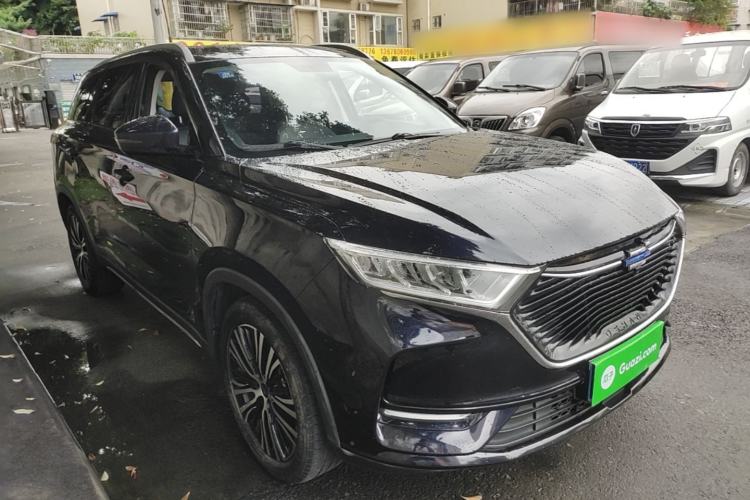 Used CHANGAN OSHAN X7 2020 1.5T Automatic Luxury Model Front Right 45 Deg