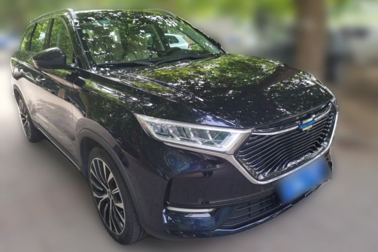 Used CHANGAN OSHAN X7 2020 1.5T Automatic Parking with Facial Recognition – Spacey & Carefree Edition Front Right 45 Deg