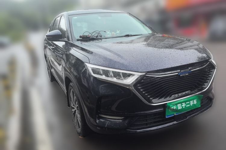 Used CHANGAN OSHAN X7 2020 1.5T Automatic Luxury Version Front Right 45 Deg
