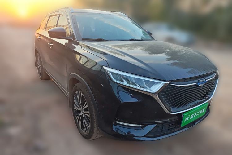Used CHANGAN OSHAN X7 2020 1.5T Automatic Prestige Edition Front Right 45 Deg
