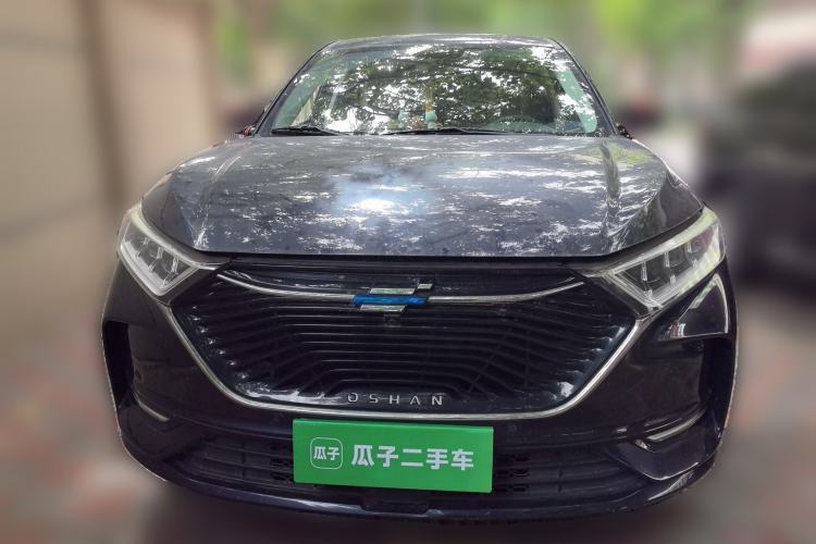 Used CHANGAN OSHAN X7 2020 1.5T Manual Elite Edition Front