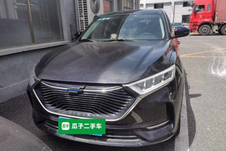 Used CHANGAN OSHAN X7 2020 1.5T Manual Elite Edition Front