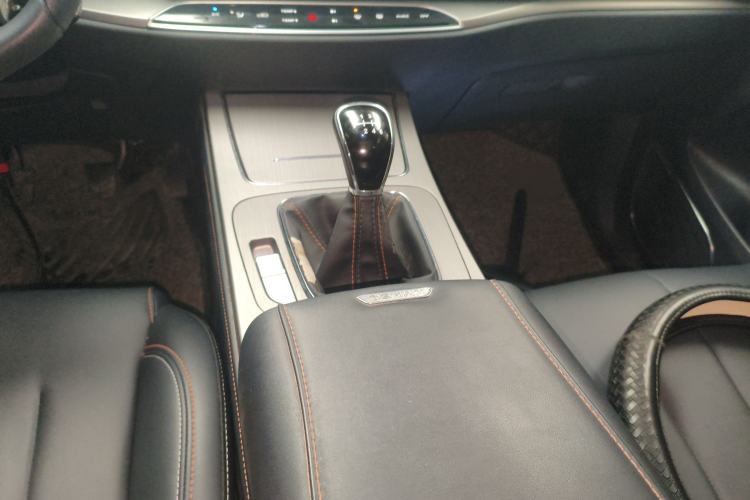 Used CHANGAN OSHAN X7 2020 1.5T Manual Luxury Version Gear Lever