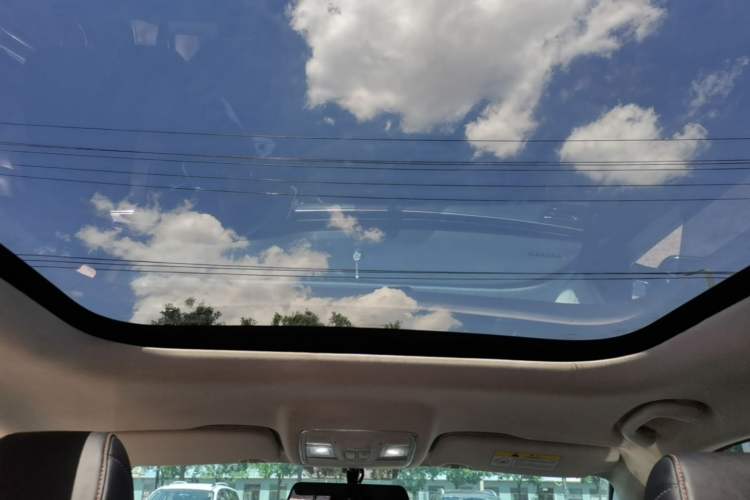 Used CHANGAN OSHAN X7 2020 1.5T Manual Luxury Version Headliner