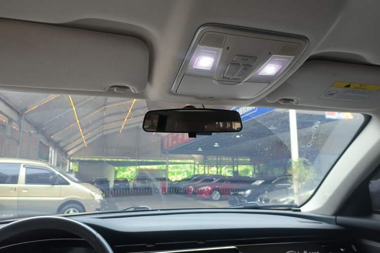 Used CHANGAN OSHAN X7 2020 1.5T Automatic Luxury Version Headliner