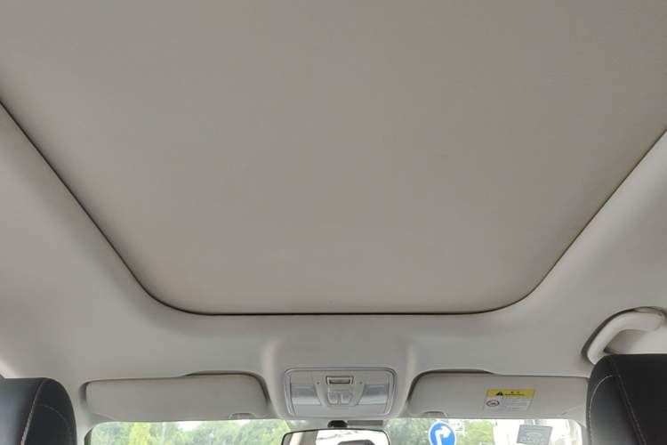 Used CHANGAN OSHAN X7 2020 1.5T Automatic Luxury Model Headliner
