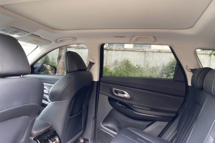 Used CHANGAN OSHAN X7 2020 1.5T Automatic Prestige Edition Headliner