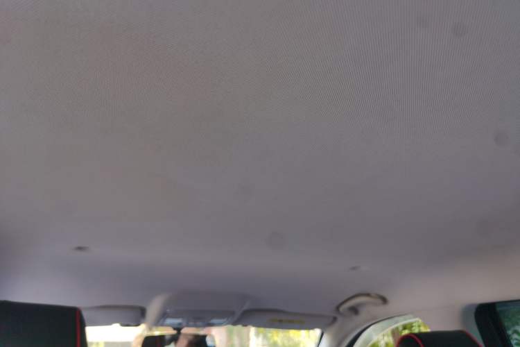 Used CHANGAN OSHAN X7 2020 1.5T Automatic Elite Edition Headliner