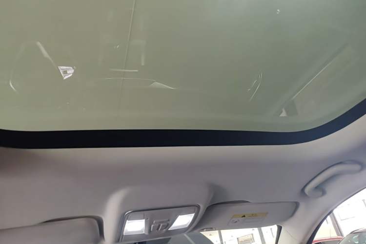 Used CHANGAN OSHAN X7 2020 1.5T Automatic Luxury Version Headliner