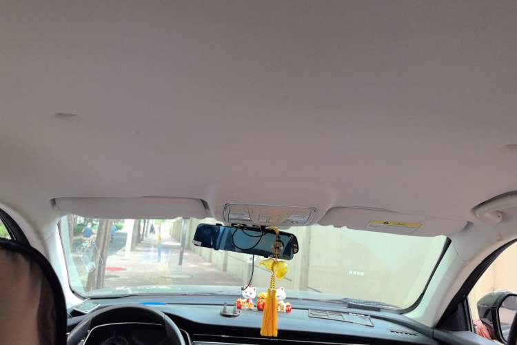 Used CHANGAN OSHAN X7 2020 1.5T Manual Elite Edition Headliner