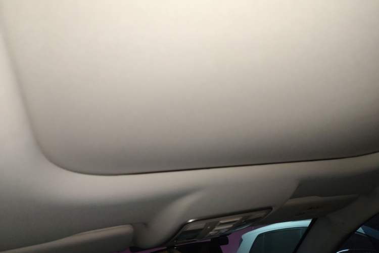 Used CHANGAN OSHAN X7 2020 1.5T Automatic Prestige Edition Headliner