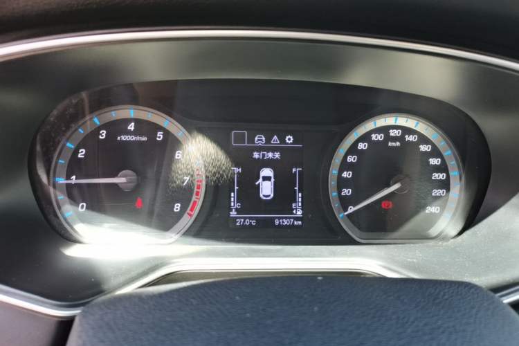 Used CHANGAN OSHAN X7 2020 1.5T Manual Luxury Version Instrument Cluster