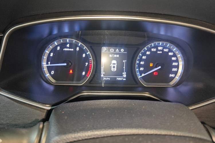 Used CHANGAN OSHAN X7 2020 1.5T Automatic Luxury Model Instrument Cluster