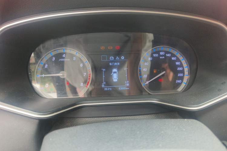 Used CHANGAN OSHAN X7 2020 1.5T Manual Luxury Version Instrument Cluster