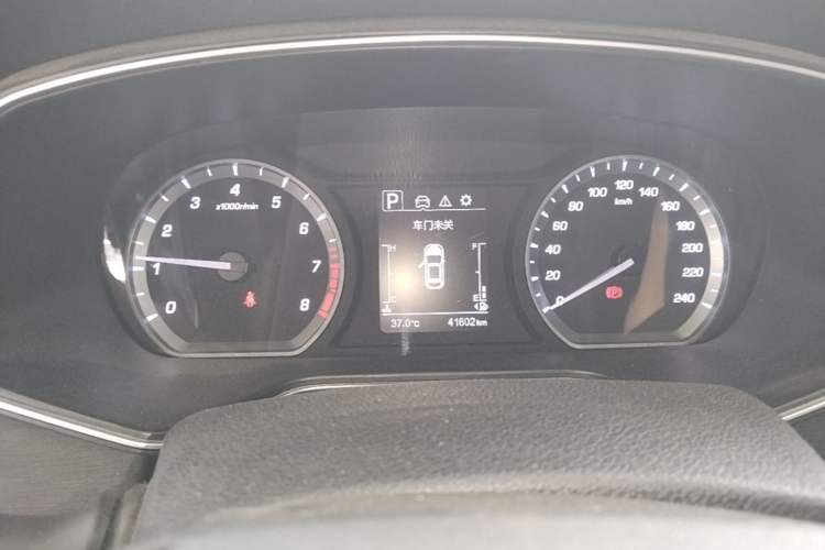 Used CHANGAN OSHAN X7 2020 1.5T Automatic Luxury Model Instrument Cluster