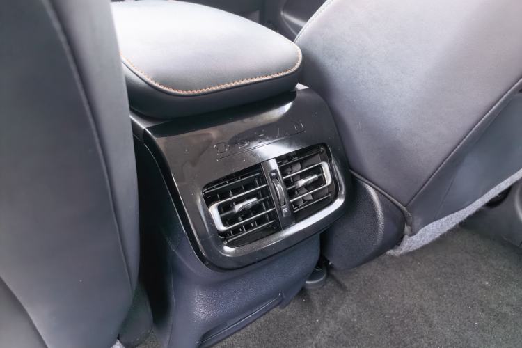 Used CHANGAN OSHAN X7 2020 1.5T Automatic Luxury Model Interior 1