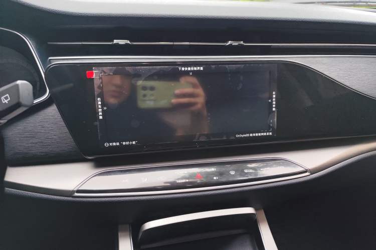 Used CHANGAN OSHAN X7 2020 1.5T Automatic Luxury Model Interior 2