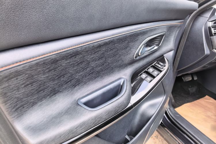 Used CHANGAN OSHAN X7 2020 1.5T Automatic Luxury Model Interior 2