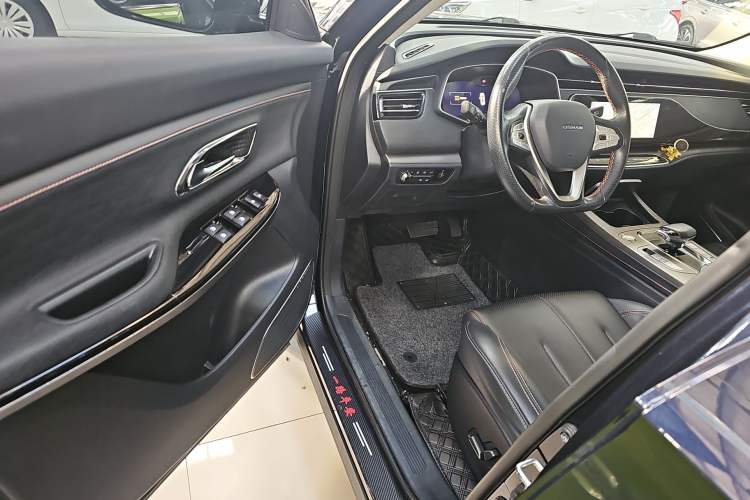 Used CHANGAN OSHAN X7 2020 1.5T Automatic Parking with Facial Recognition – Spacey & Carefree Edition Interior 2