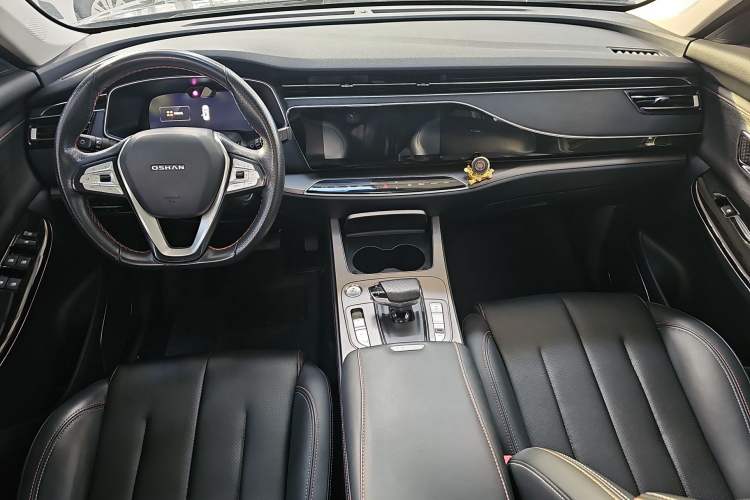 Used CHANGAN OSHAN X7 2020 1.5T Automatic Parking with Facial Recognition – Spacey & Carefree Edition Interior 6