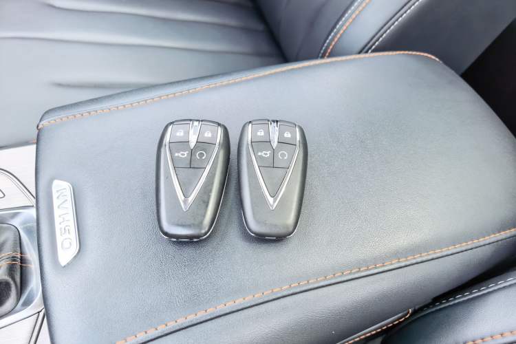 Used CHANGAN OSHAN X7 2020 1.5T Automatic Luxury Model Interior 8