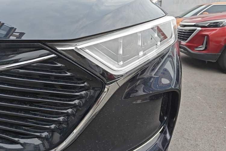 Used CHANGAN OSHAN X7 2020 1.5T Automatic Luxury Version Left Front Headlight
