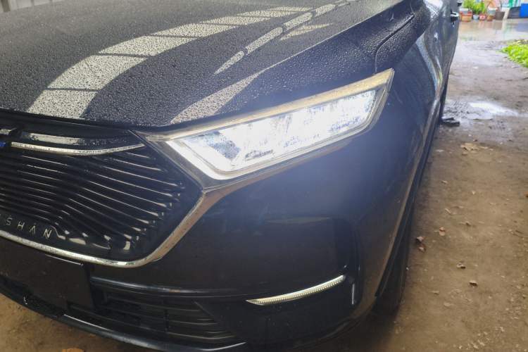 Used CHANGAN OSHAN X7 2020 1.5T Manual Luxury Version Left Front Headlight