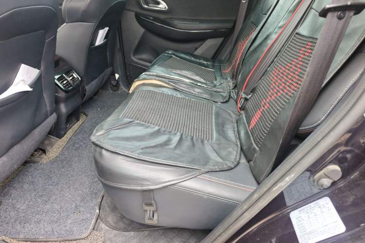 Used CHANGAN OSHAN X7 2020 1.5T Automatic Pilot Edition Left Rear Seat