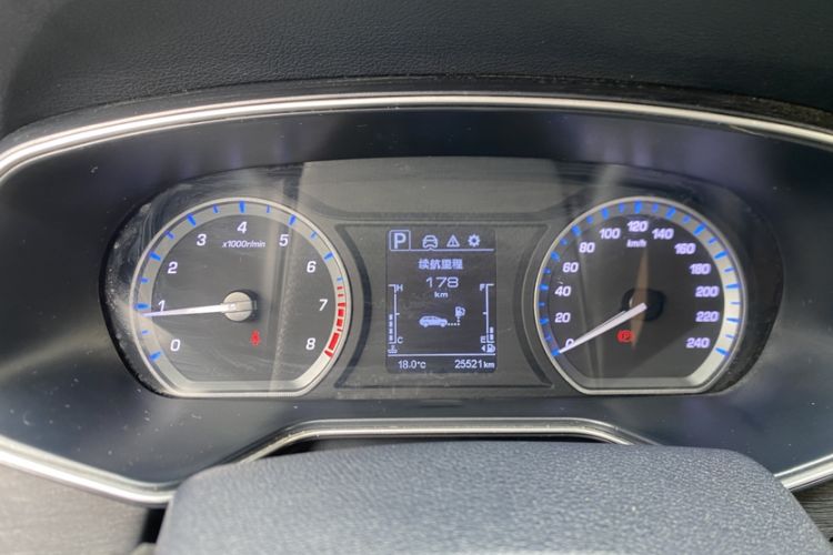 Used CHANGAN OSHAN X7 2020 1.5T Automatic Prestige Edition Odometer Close Up